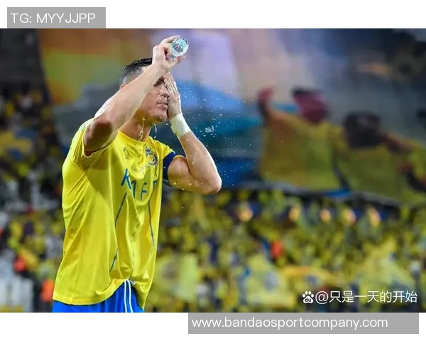 前利雅得胜利主帅卡斯特罗加盟格雷米奥合同延续至2027年底 前利雅得胜利主帅卡斯特罗加盟格雷米奥合同延续至2027年底