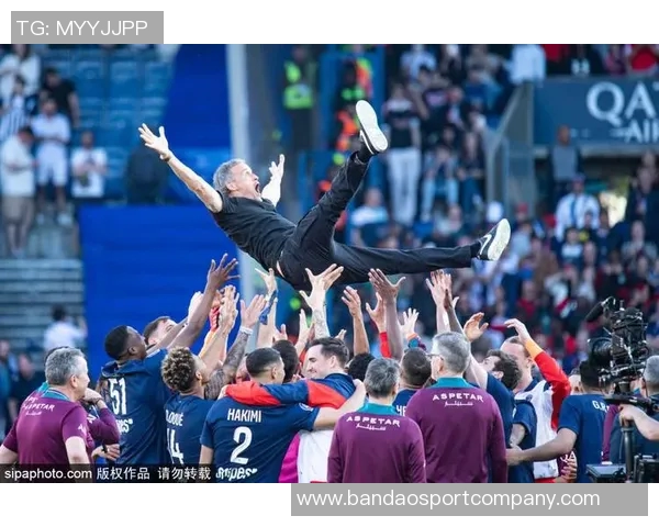 恩里克称赞球队表现出色强调心态良好是宝贵财富