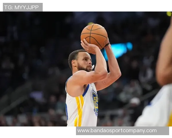 库里脚踝再度受伤老将们出战热火的希望渺茫