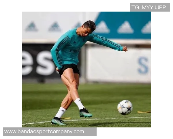 佩杜拉点评齐米卡斯表现不佳罗马庆幸未与利物浦签买断条款 佩杜拉点评齐米卡斯表现不佳罗马庆幸未与利物浦签买断条款