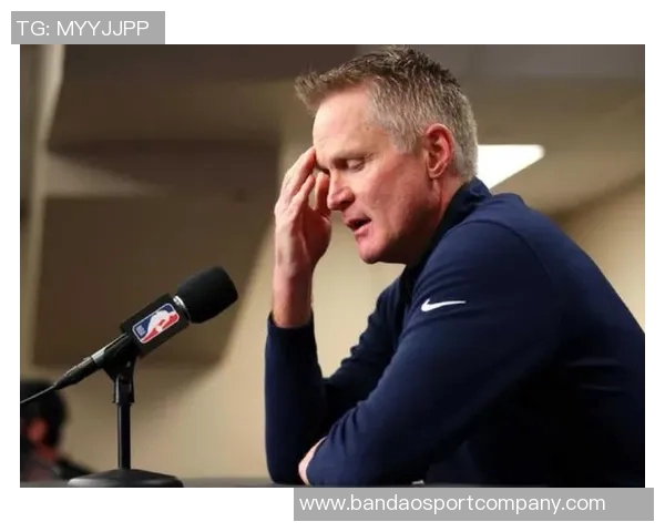 科尔分析勇士近期表现:掌控比赛节奏有效限制对手转换进攻 科尔分析勇士近期表现:掌控比赛节奏有效限制对手转换进攻