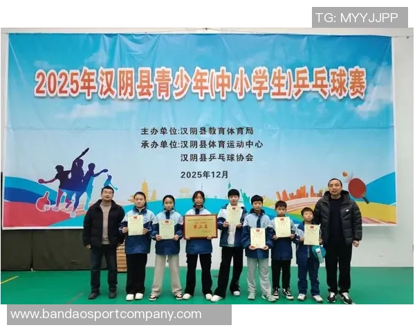 文班幽默回应比赛赞扬纯粹体育精神与道德风尚