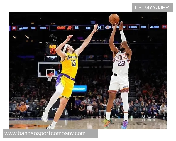 乔丹古德温关键三分助力球队胜利全场最高19分外加7篮板2抢断表现出色