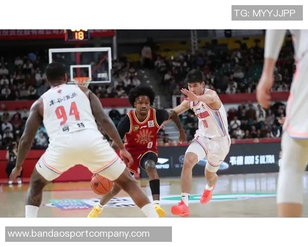 乔丹古德温关键三分助力球队胜利全场最高19分外加7篮板2抢断表现出色