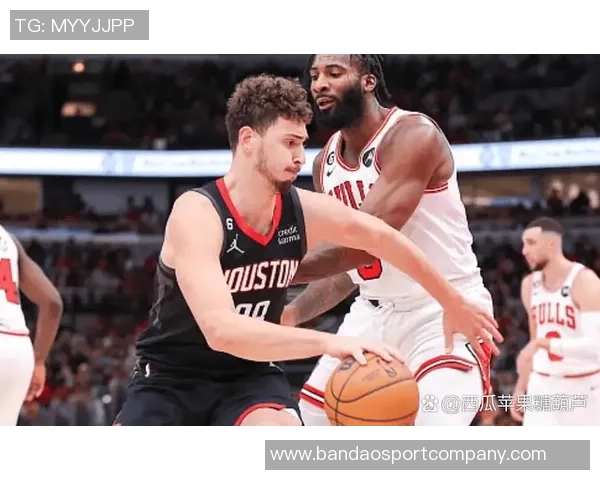 文班表现惊艳砍下17分7篮板隔扣对手并限制切特发挥至极限