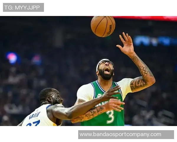 基德谈浓眉训练表现良好精神状态佳明天出战仍需观察